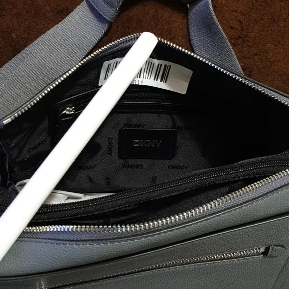 DKNY Nala Crossbody Bag NWOT - Picture 7 of 7